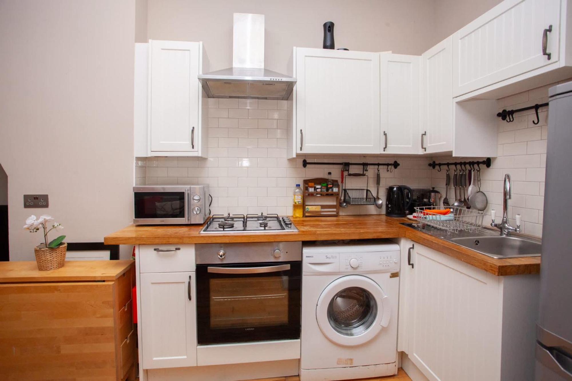 Beautiful 2 Bed Rose St * Glasgow